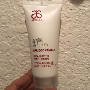 Brand new Arbonne Apricot Vanilla shea butter